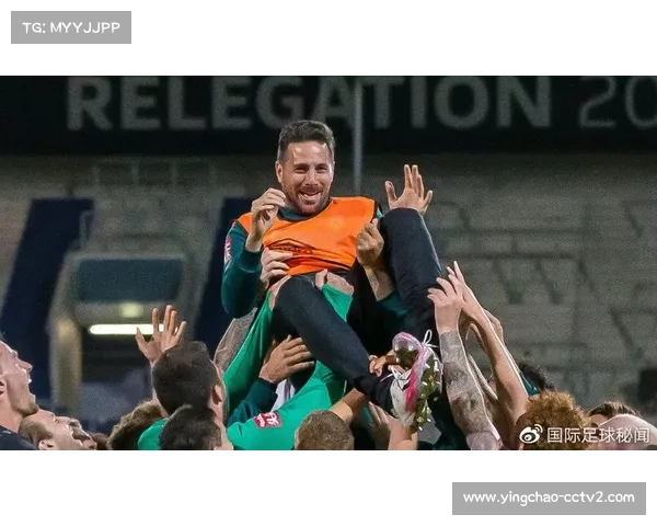 Baolan、Crisp现身观赛,老将见证赛事变迁 Baolan、Crisp现身观赛,老将见证赛事变迁